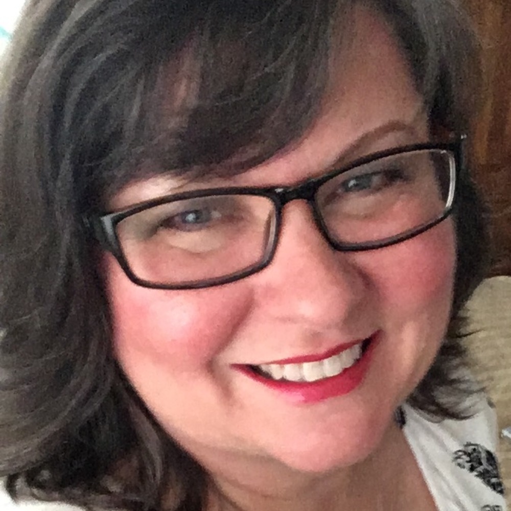 Meet your Posher, Denise